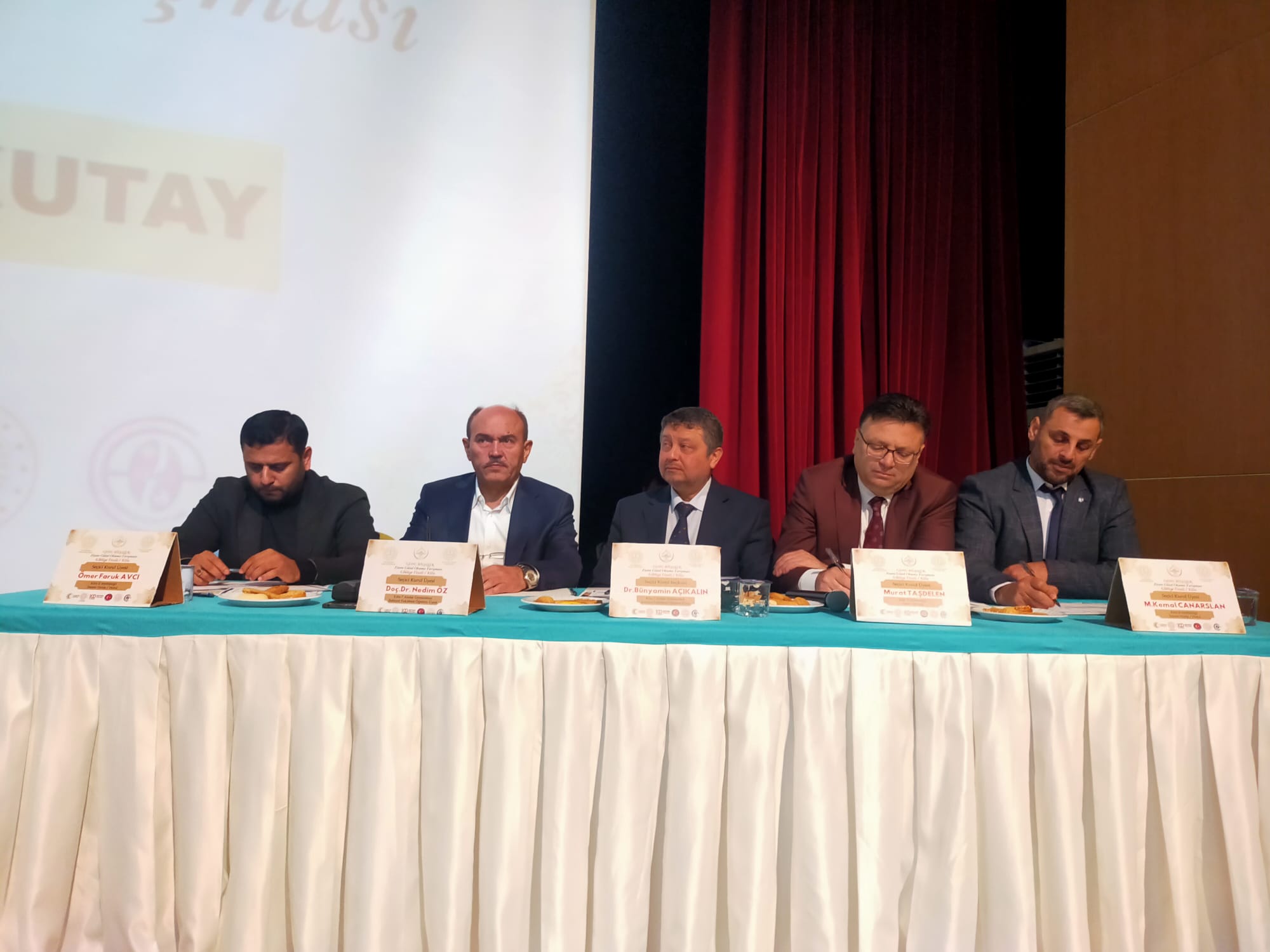 Fakültemiz Hocaları Genç Bilaller Ezan Okuma Finali’nde Jüri Üyeliği Yaptı